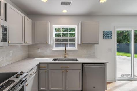 1344 Palm Cove Drive Charleston SC 29492