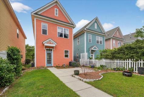 121 Hyacinth Street Summerville SC 29483
