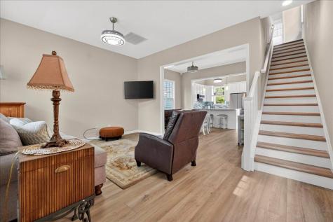 121 Hyacinth Street Summerville SC 29483
