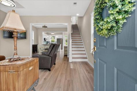 121 Hyacinth Street Summerville SC 29483