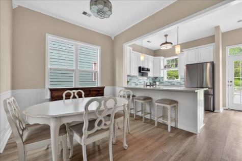 121 Hyacinth Street Summerville SC 29483
