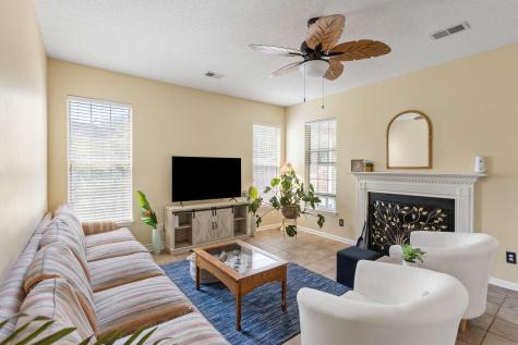 8527 Long Meadow Drive North Charleston SC 29420