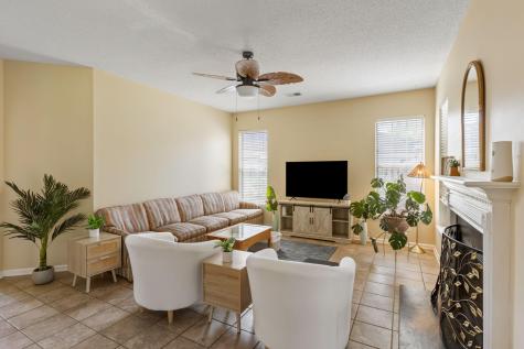 8527 Long Meadow Drive North Charleston SC 29420