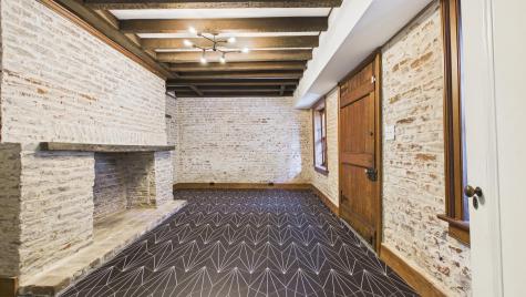 30 Anson Street Charleston SC 29401