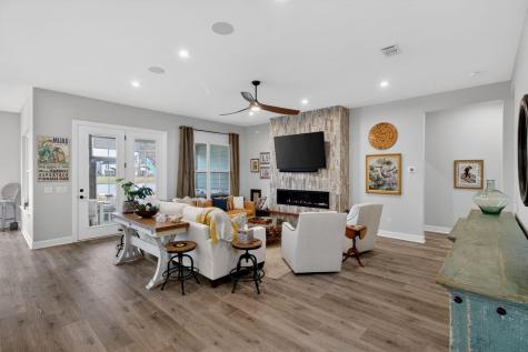 363 Tupelo Lake Drive Summerville SC 29486