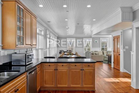 10 10th Avenue Isle Of Palms SC 29451