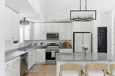 1504 Canton Square Mount Pleasant SC 29464