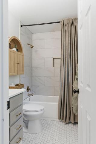1504 Canton Square Mount Pleasant SC 29464