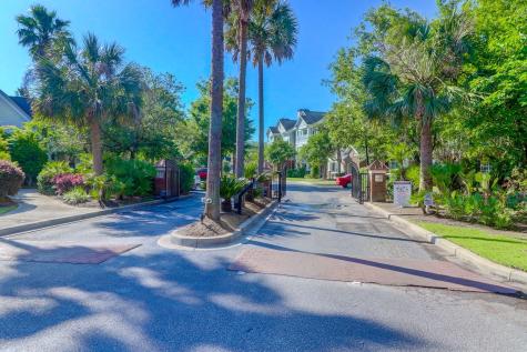 45 Sycamore Avenue Charleston SC 29407