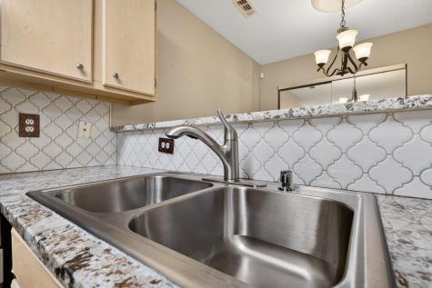 188 Midland Parkway Summerville SC 29485