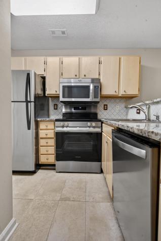 188 Midland Parkway Summerville SC 29485