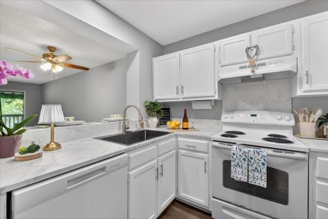 1530 Fort Johnson Road Charleston SC 29412