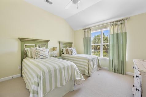 1481 Clancy Road Mount Pleasant SC 29466