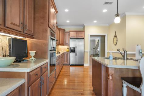 1481 Clancy Road Mount Pleasant SC 29466