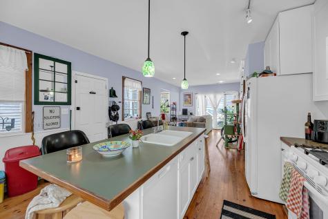 4 Bogard Street Charleston SC 29403