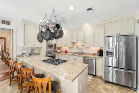 35 Wentworth Street Charleston SC 29401