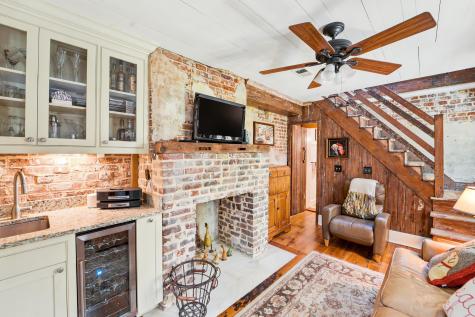 35 Wentworth Street Charleston SC 29401