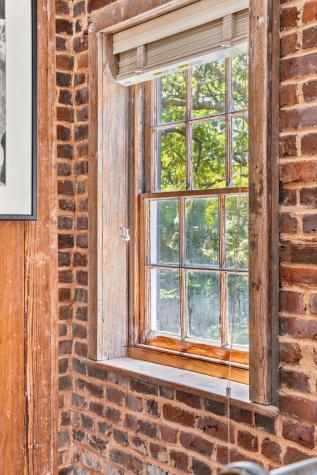 35 Wentworth Street Charleston SC 29401