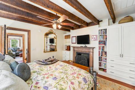 35 Wentworth Street Charleston SC 29401