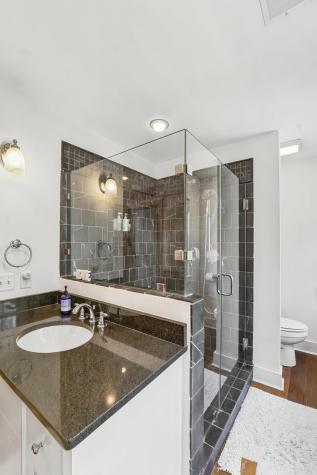 35 Wentworth Street Charleston SC 29401
