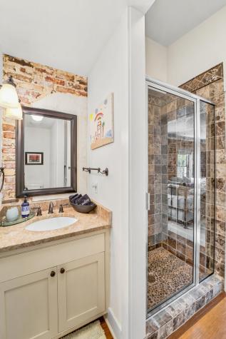 35 Wentworth Street Charleston SC 29401