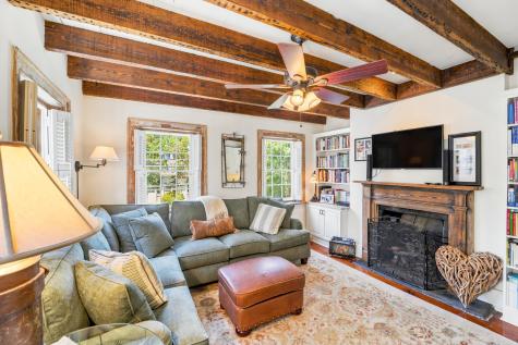 35 Wentworth Street Charleston SC 29401