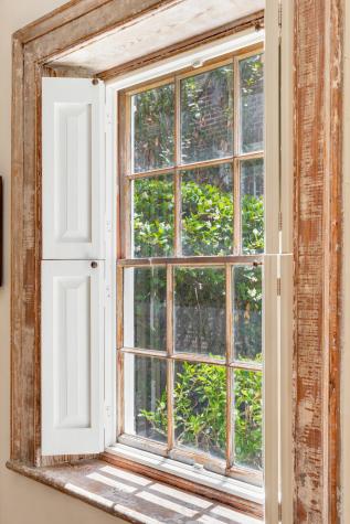 35 Wentworth Street Charleston SC 29401