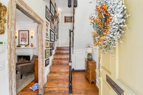 35 Wentworth Street Charleston SC 29401