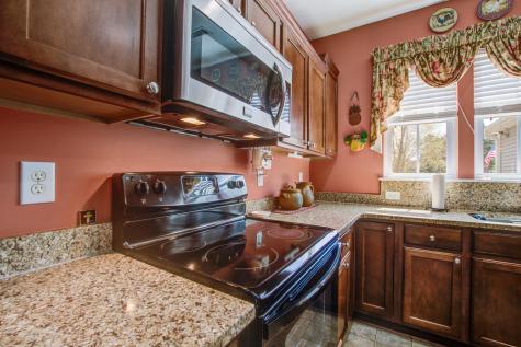 184 Columns Road Summerville SC 29483