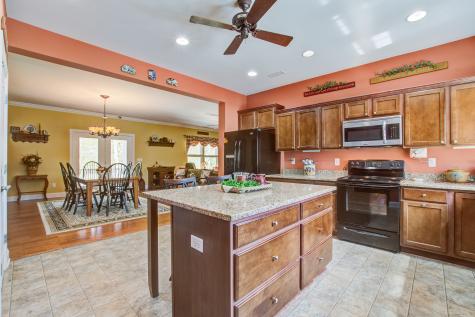 184 Columns Road Summerville SC 29483