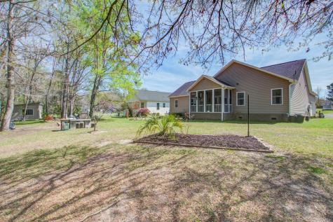 184 Columns Road Summerville SC 29483