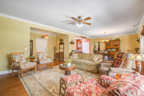 184 Columns Road Summerville SC 29483