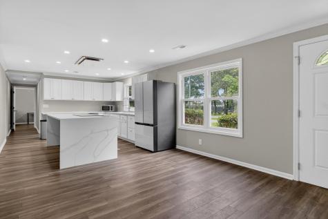 8805 Antler Drive North Charleston SC 29406