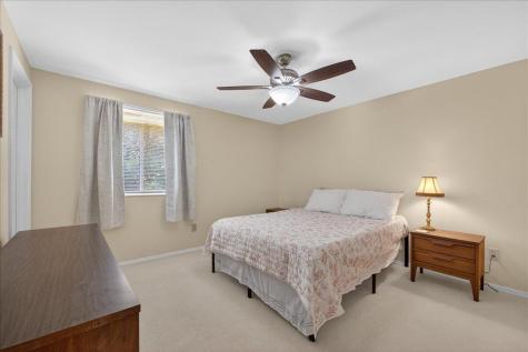 4950 Amberwood Lane North Charleston SC 29418