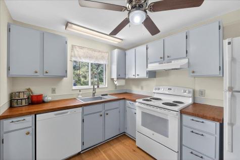 4950 Amberwood Lane North Charleston SC 29418