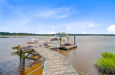 7074 W Constellation Drive North Charleston SC 29418
