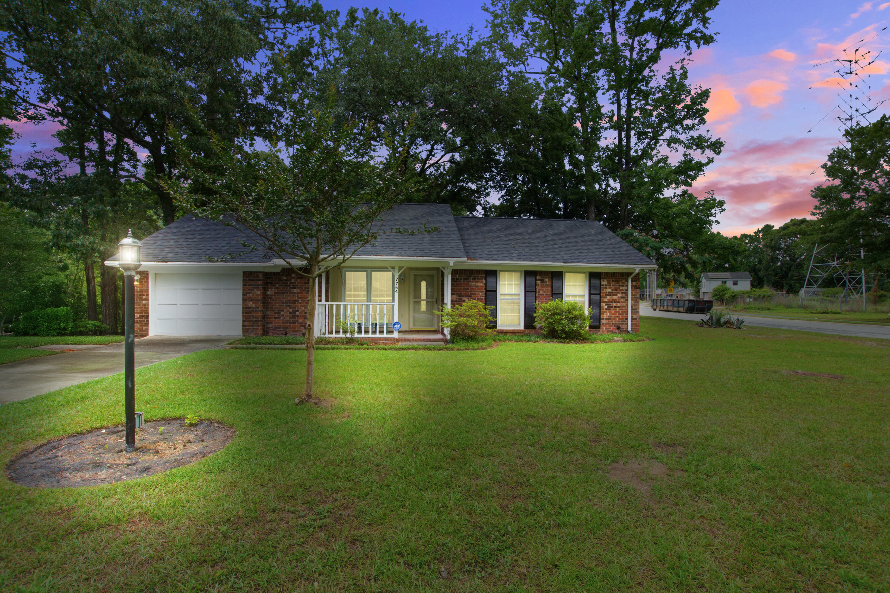 7754 Ginger Lane North Charleston SC 29420