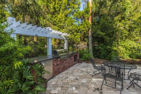 45 Sycamore Avenue Charleston SC 29407