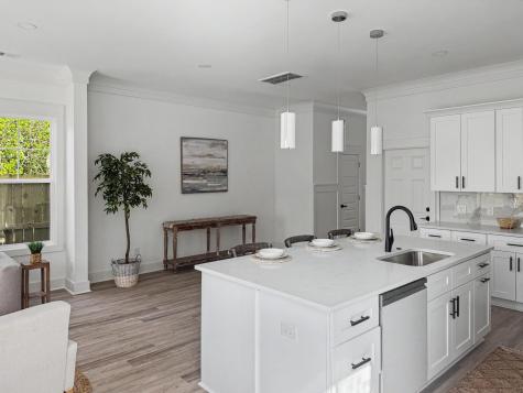 2047 Forest Avenue North Charleston SC 29405