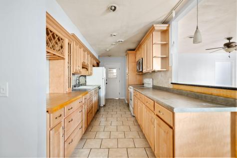 32 Meander Row Charleston SC 29412