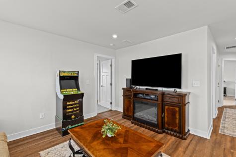 202 Lynx Lane Summerville SC 29483