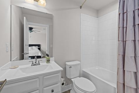 202 Lynx Lane Summerville SC 29483