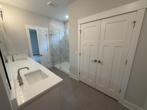 1964 Central Avenue Summerville SC 29483