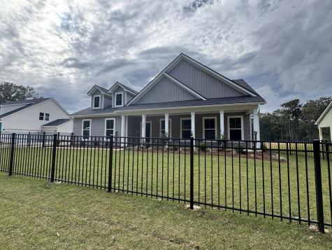 1964 Central Avenue Summerville SC 29483