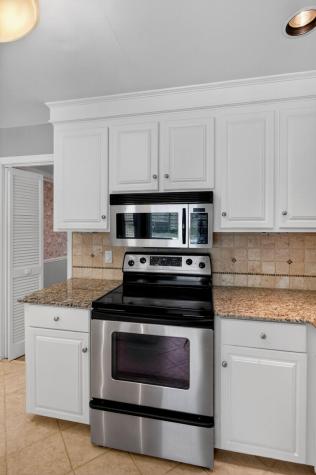 104 Laurens Court Summerville SC 29485