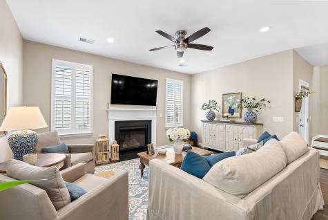 1818 Grovehurst Drive Charleston SC 29414