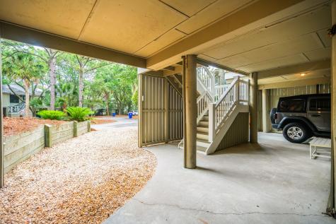 28 Twin Oaks Lane Isle Of Palms SC 29451