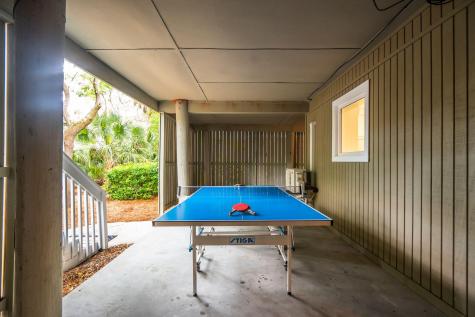 28 Twin Oaks Lane Isle Of Palms SC 29451