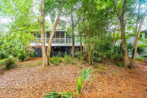 28 Twin Oaks Lane Isle Of Palms SC 29451