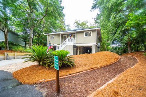 28 Twin Oaks Lane Isle Of Palms SC 29451